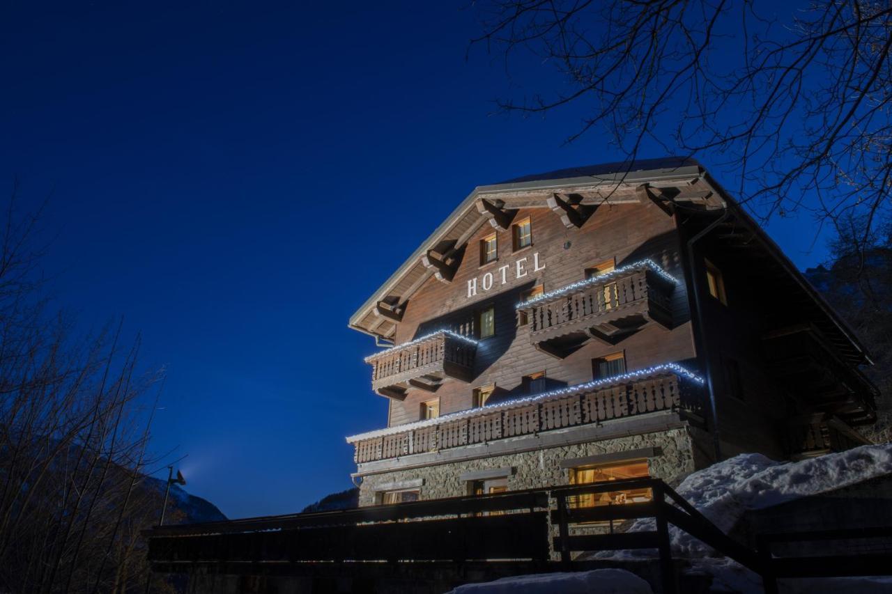 Hotel Rascard Вальтурнанш Екстер'єр фото